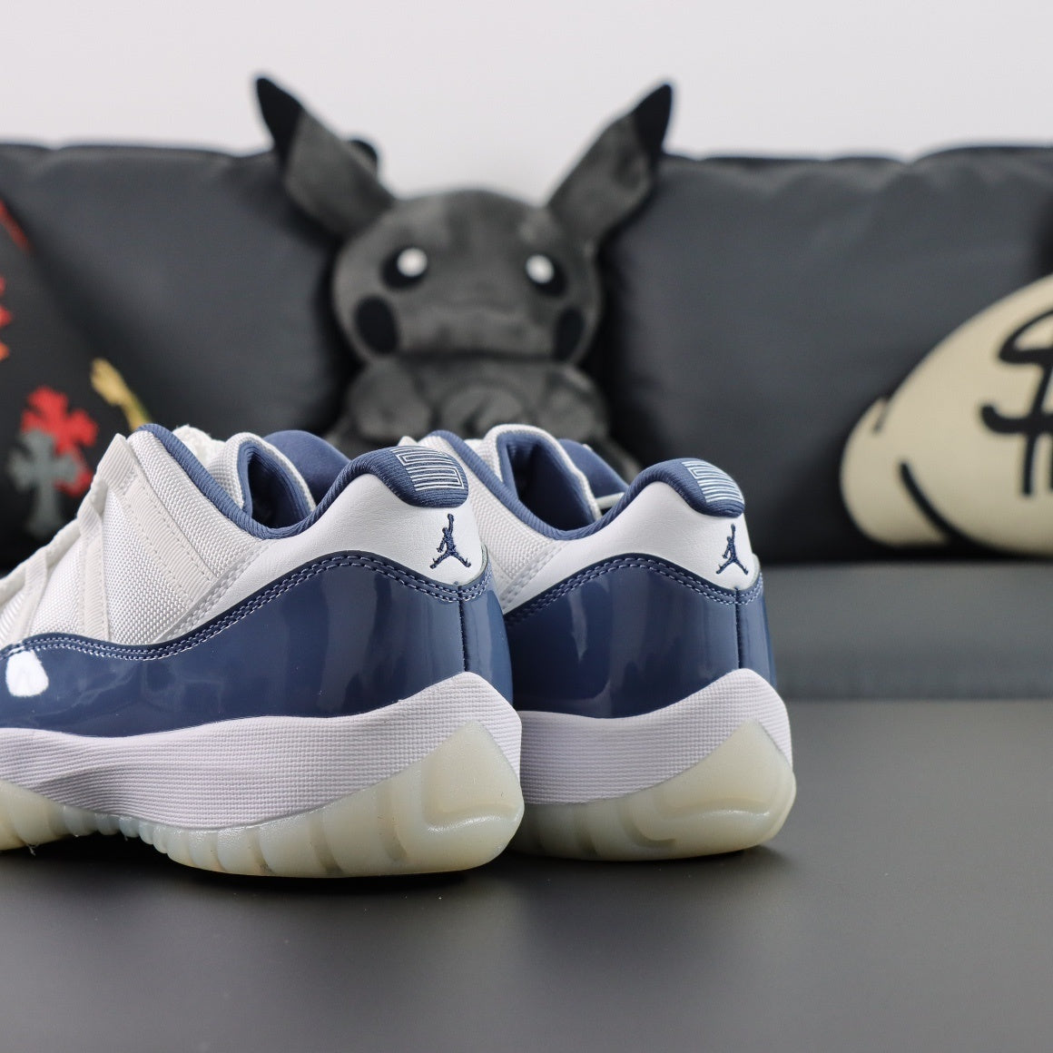 Air Jordan 11  Retro Low Diffused Blue