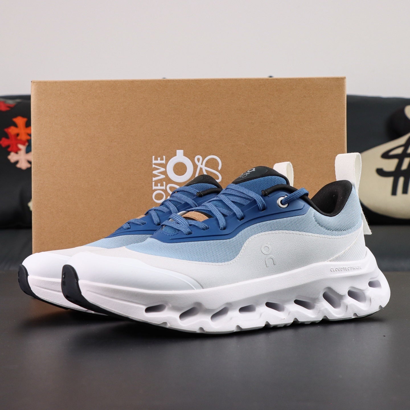 Cloudsurfer white and blue