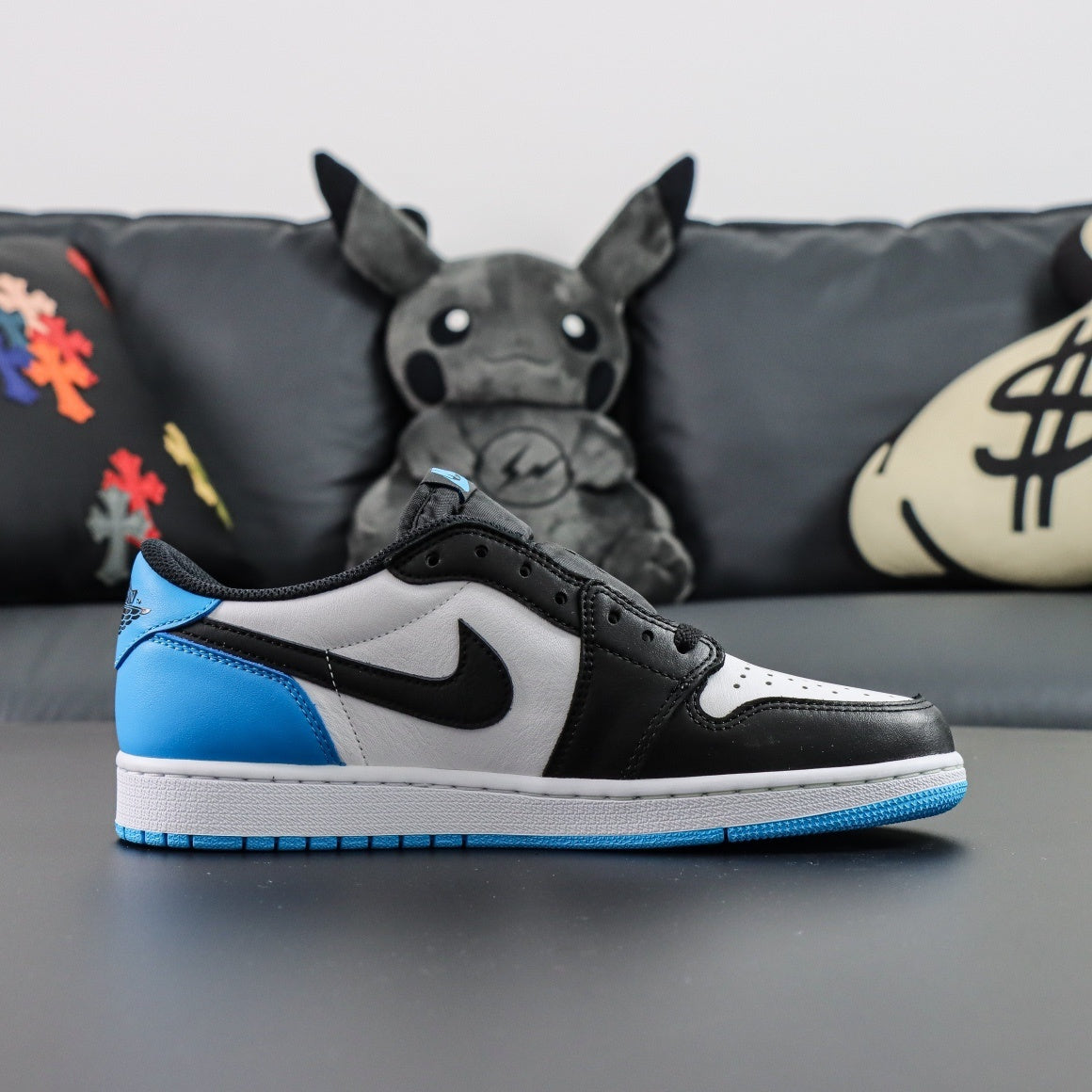 Air Jordan 1 Low OG Dark Powder Blue