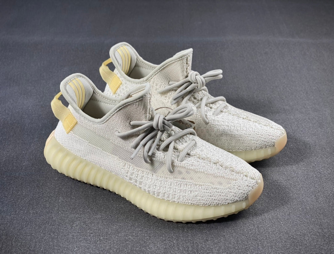 Yeezy Boost 350 V2 Light