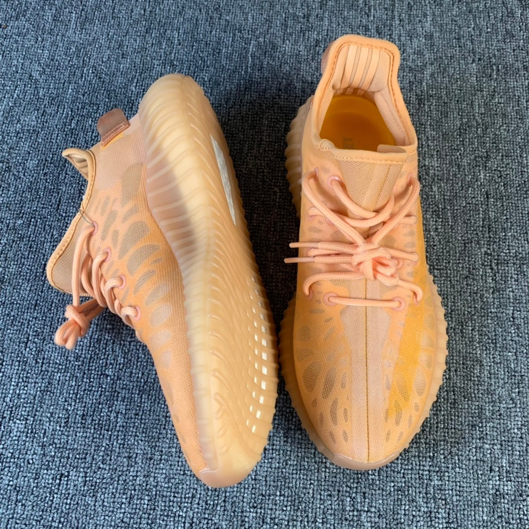 Yeezy Boost 350 V2 Mono Clay