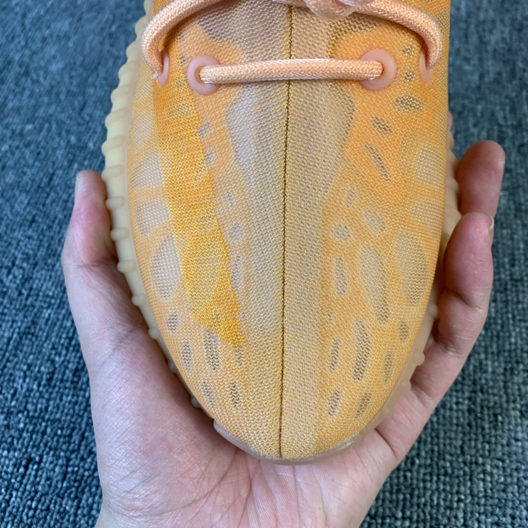 Yeezy Boost 350 V2 Mono Clay